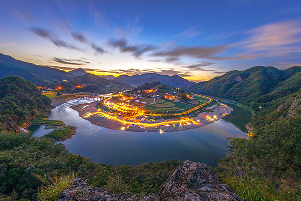 水周八峰